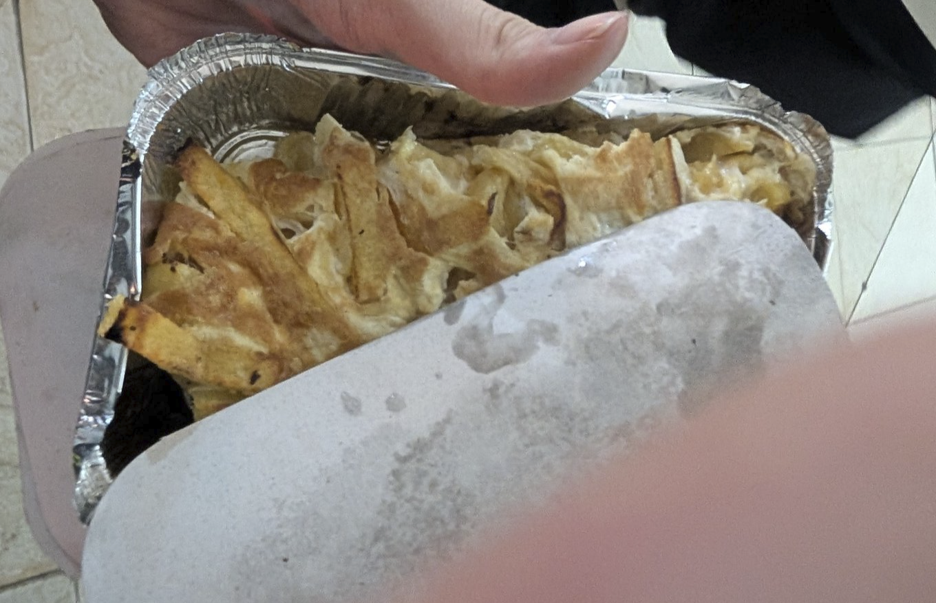 Food during the border crossing